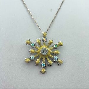 Stunning Kirks Folly Snowflake Pendant Necklace on Sterling Silver Chain